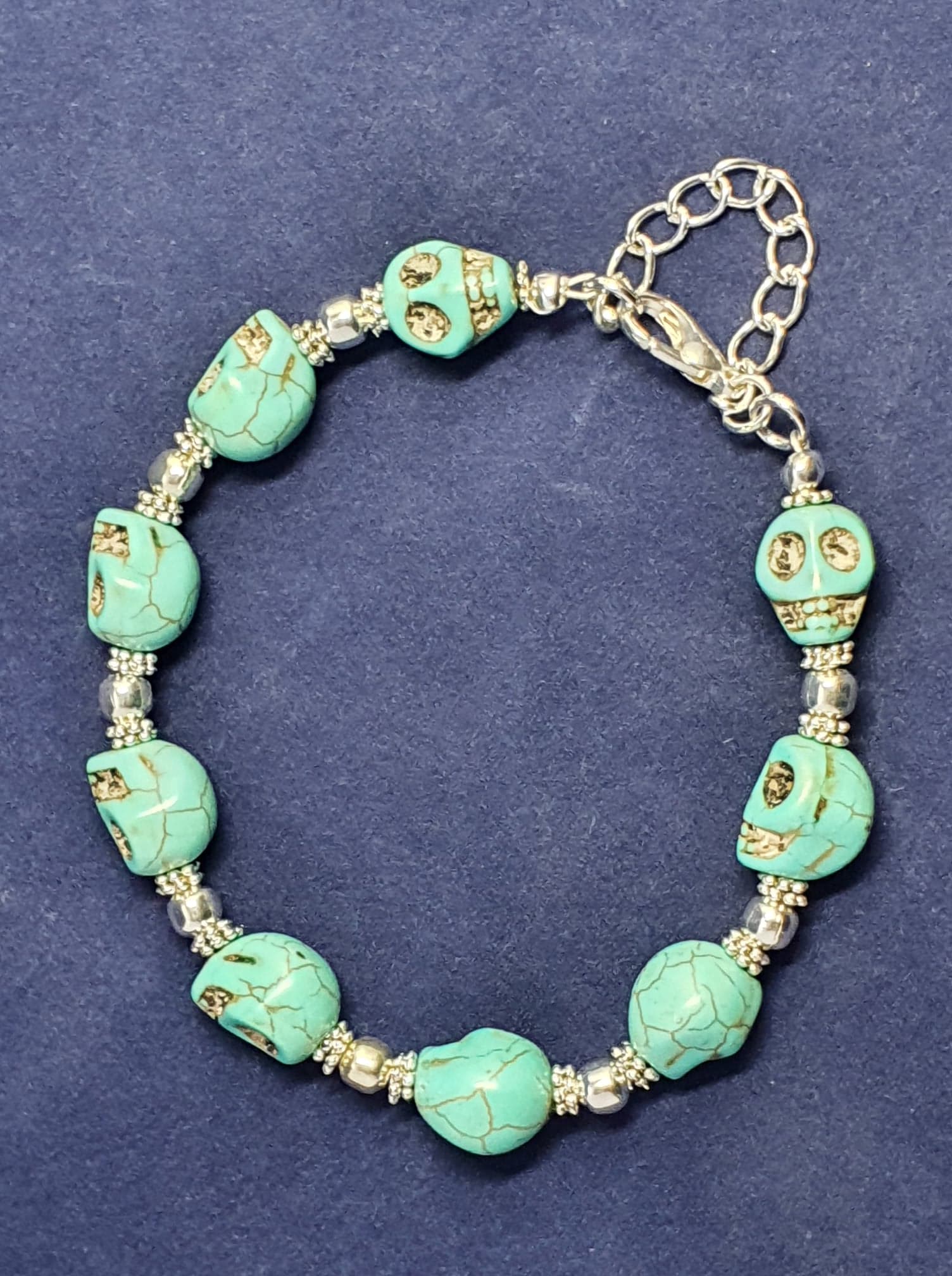 'Skull' theme Turquonite beaded bracelet